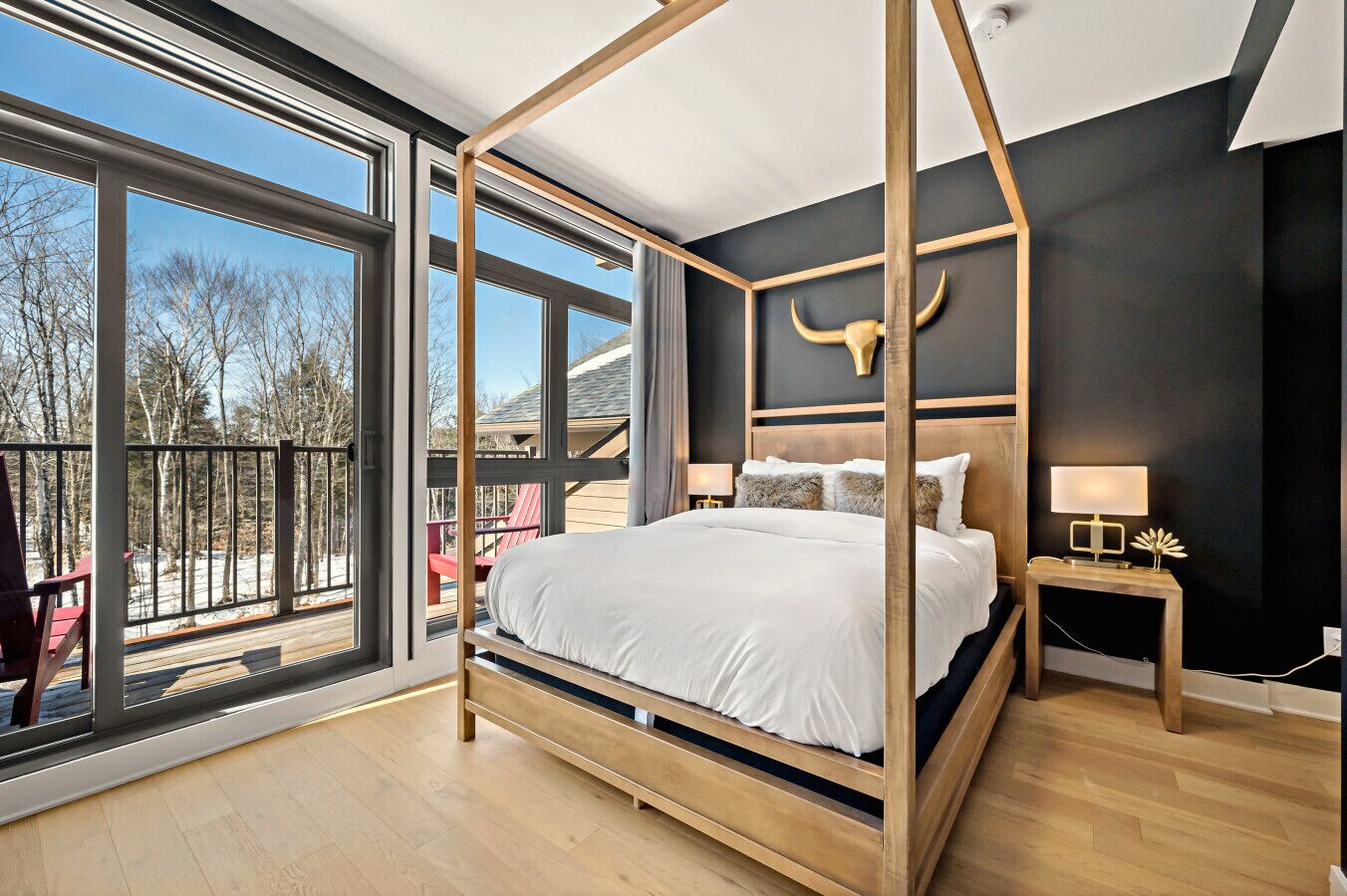 3 chambres, fer et planche à repasser, Wi-Fi gratuit, draps fournis