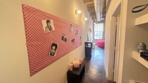 Interior detail - Artistico-Styled Studio Loft Sleeps 5 (Dallas)