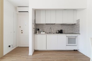 Appartamento con 1 Camera da Letto  Via della Spiga 46 | Private kitchen