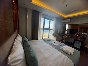 Superior-Zimmer, 1 Queen-Bett, Meerblick, Meerseite
