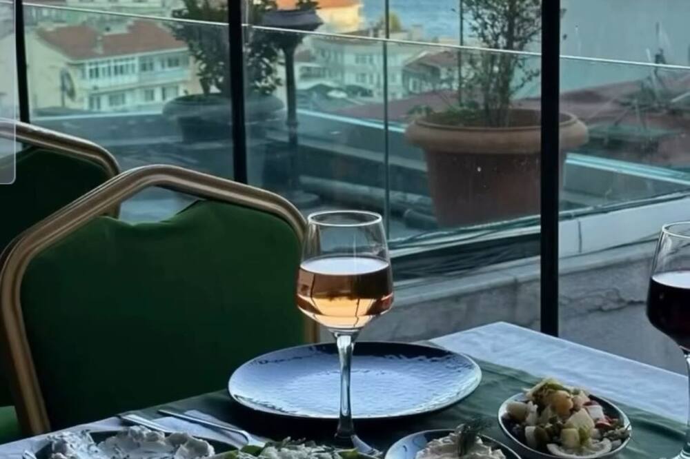 GRAND STAR HOTEL PREMIUM