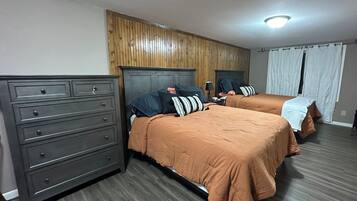 1 Schlafzimmer, Bügeleisen/Bügelbrett, kostenloses WLAN, Bettwäsche