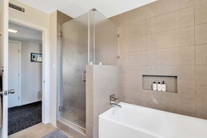Bathtub, hair dryer
