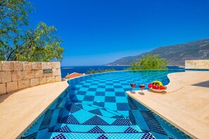 Seasonal outdoor pool - Fortuna Villa Sunset1 (Kas)