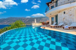 Seasonal outdoor pool - Fortuna Villa Sunset1 (Kas)