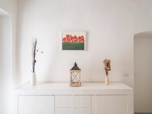 Interior - Borgo Stays | Bright apartment near the lake (Anguillara Sabazia)