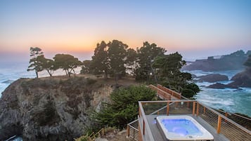 Bain à remous extérieur