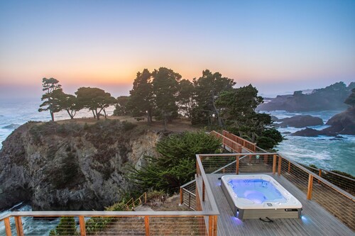 Buckhorn Cove Ocean Front with Private Peninsula