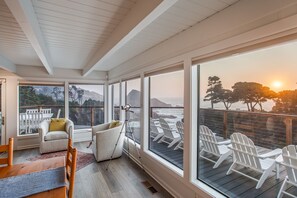 Interior - Buckhorn Cove Ocean Front with Private Peninsula (Little River)