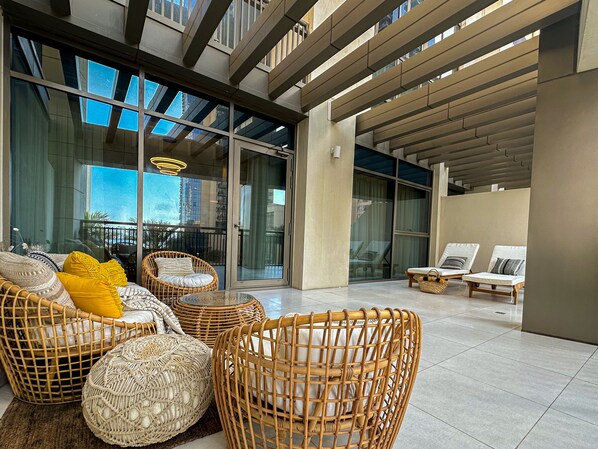 ดีไซน์อพาร์ทเมนท์ | ระเบียง