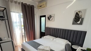 Unclassified image, 2 of 98, button - Hotel Summer (Sarandë)