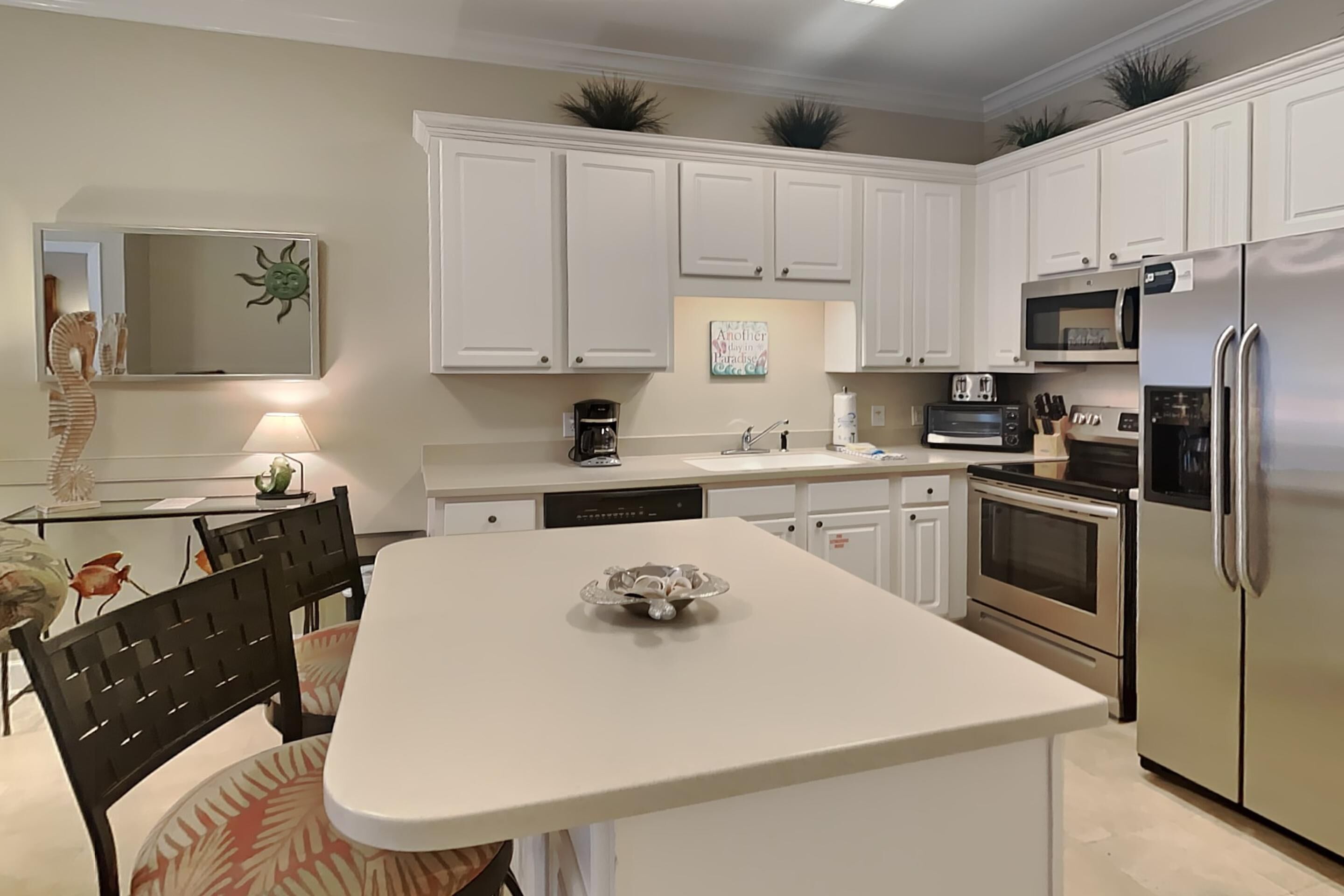 Sea La Vie | Included Bikes + Community Pool