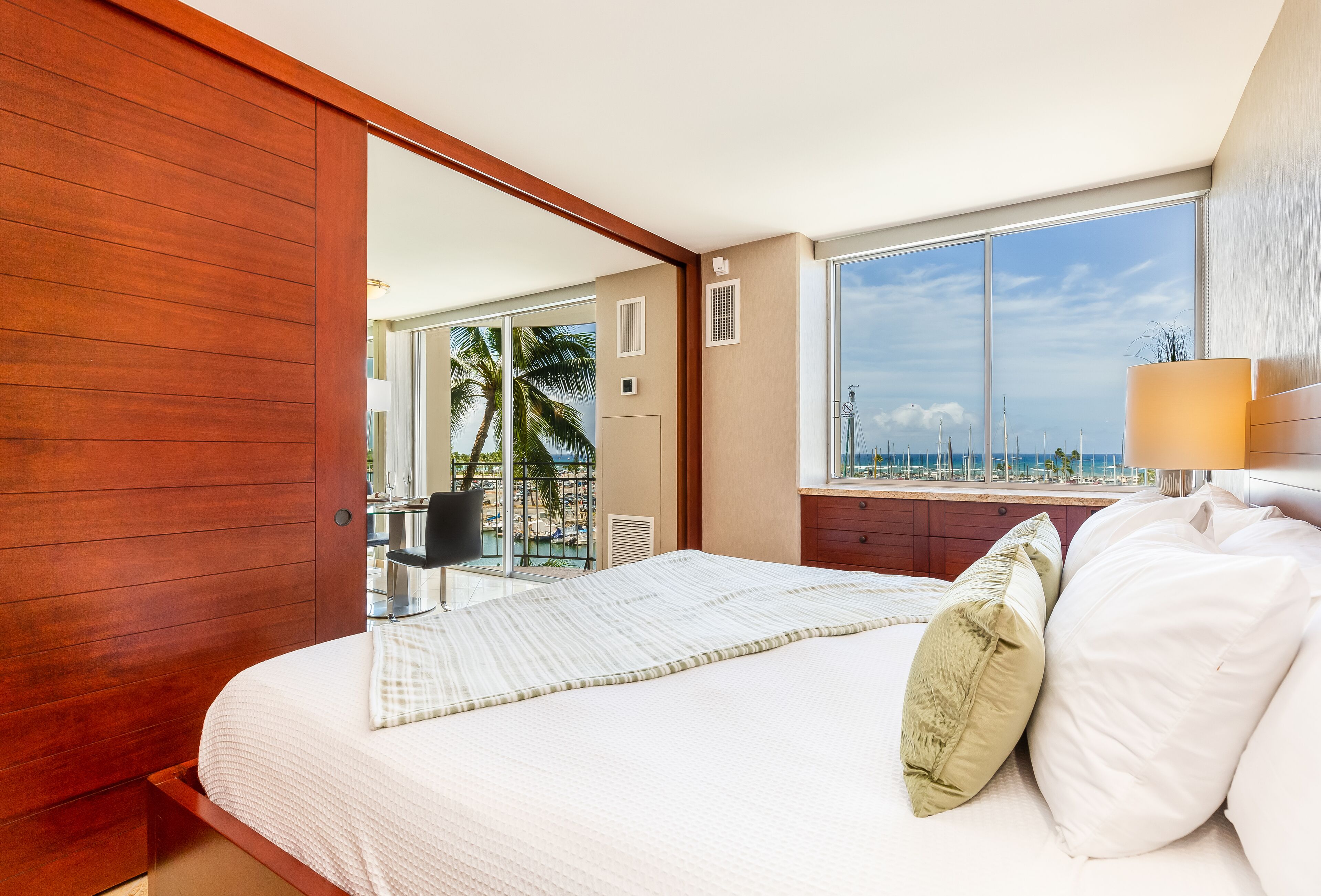 Ilikai Marina Ocean and Marina View~Fully Renovated