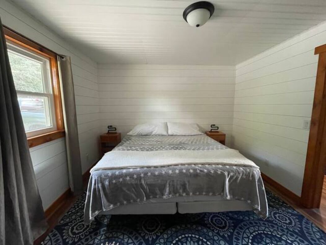 Copper Top Lodge in the heart of the ANF