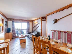 TV - Ecrin des Neiges (Val Claret) by Interhome (Tignes)