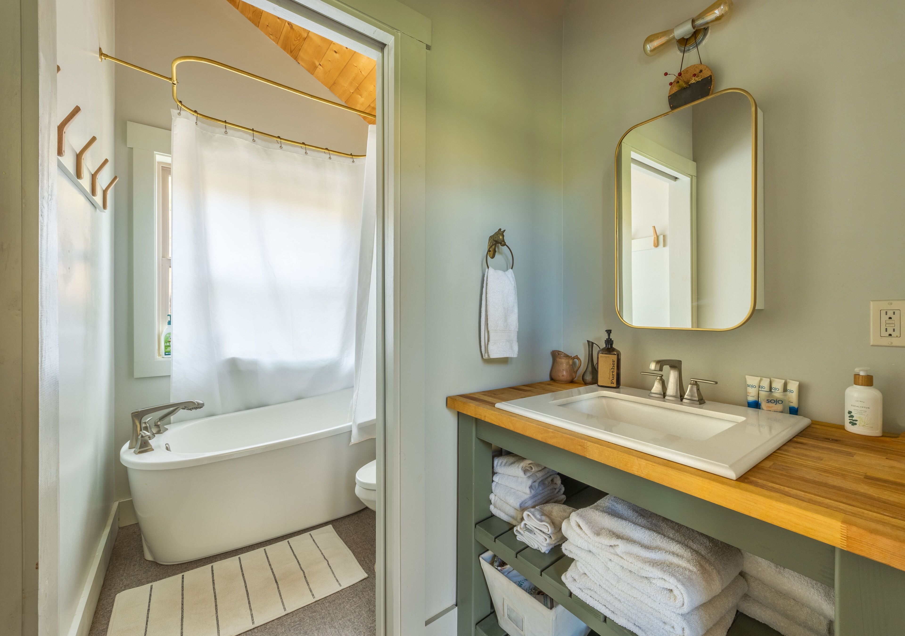 Nothomb Hill 3 Bedroom Home by Redawning