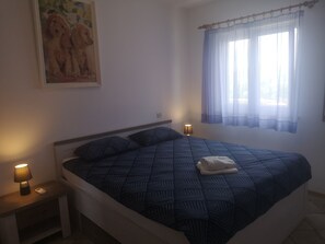 3 bedrooms, individually decorated, individually furnished - Moja Ane (Razanac)