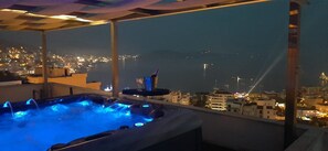 Outdoor spa tub - Luxurious Doublex PENTHOUSE (Sarandë)