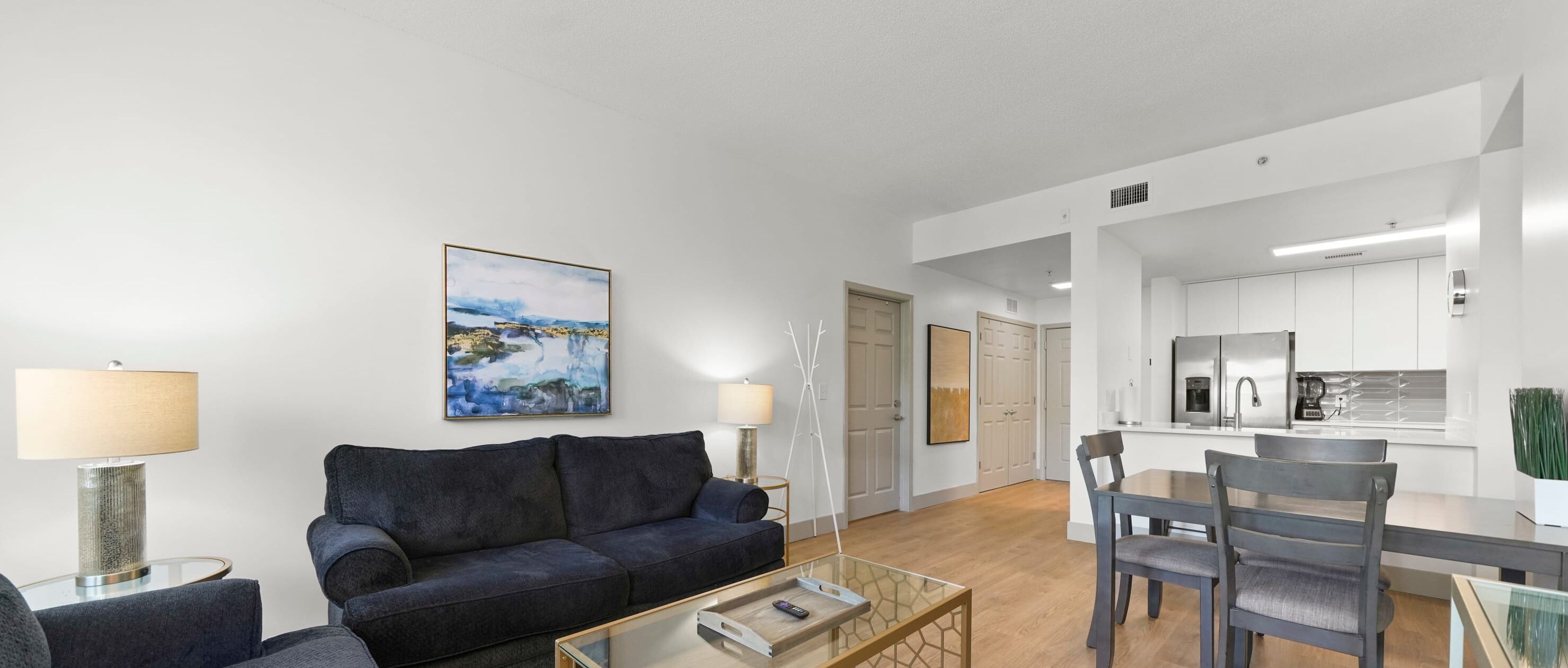 StaysByWalker CityCenter 3BR w/King Beds! 1340SqFt