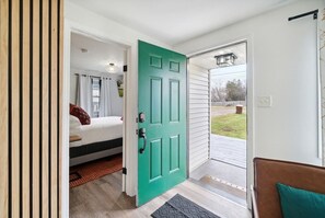 Interior - Splash of Sunshine | 2 Bed 1 Bath (Lansing)