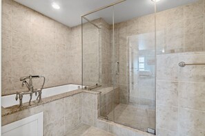 Bathroom - Oceanfront Penthouse! (Virginia Beach)