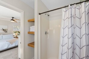 3 camere, ferro/asse da stiro, Wi-Fi, lenzuola