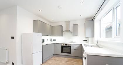 Luxury King Suite sea View Modern Flat