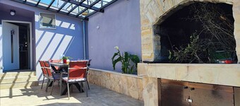 Kima Apartman With Garden