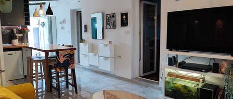 Apartment | Living area