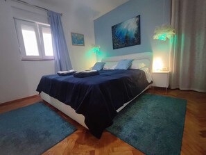 Apartment | 3 Schlafzimmer, Bügeleisen/Bügelbrett, kostenloses WLAN, Bettwäsche