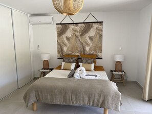 1 chambre, coffres-forts dans les chambres, Wi-Fi gratuit, draps fournis