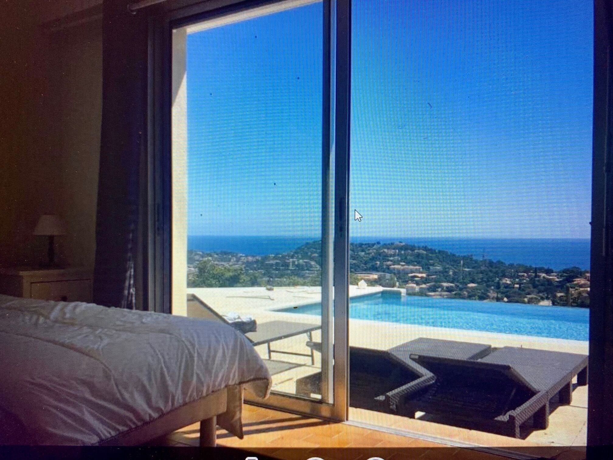 Villa with 150° panoramic sea view, heated infinity pool