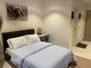 1 bedroom, WiFi, bed sheets