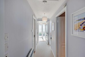 Unclassified image, 3 of 26, button