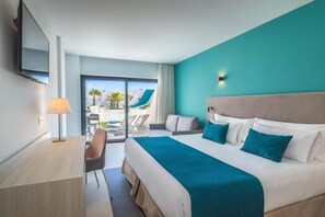 Junior Suite, Terrace, Poolside | Premium bedding, memory foam beds, in-room safe, individually furnished