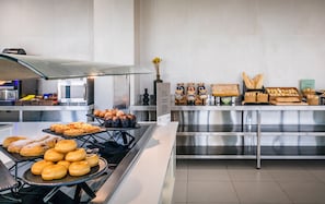 Daily buffet breakfast for a fee