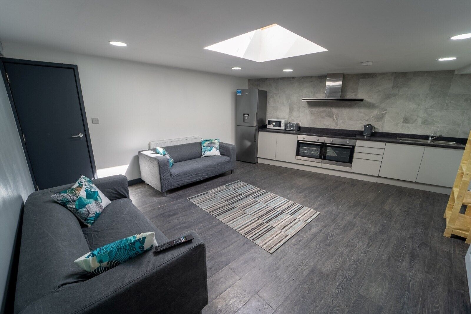 Homely Studio Next to City Centre