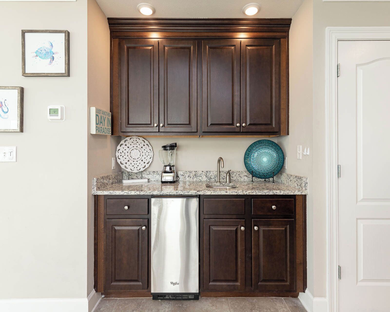 4BR Luxury Condo @ Phoenix Orange Beach