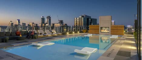 Outdoor pool, a heated pool