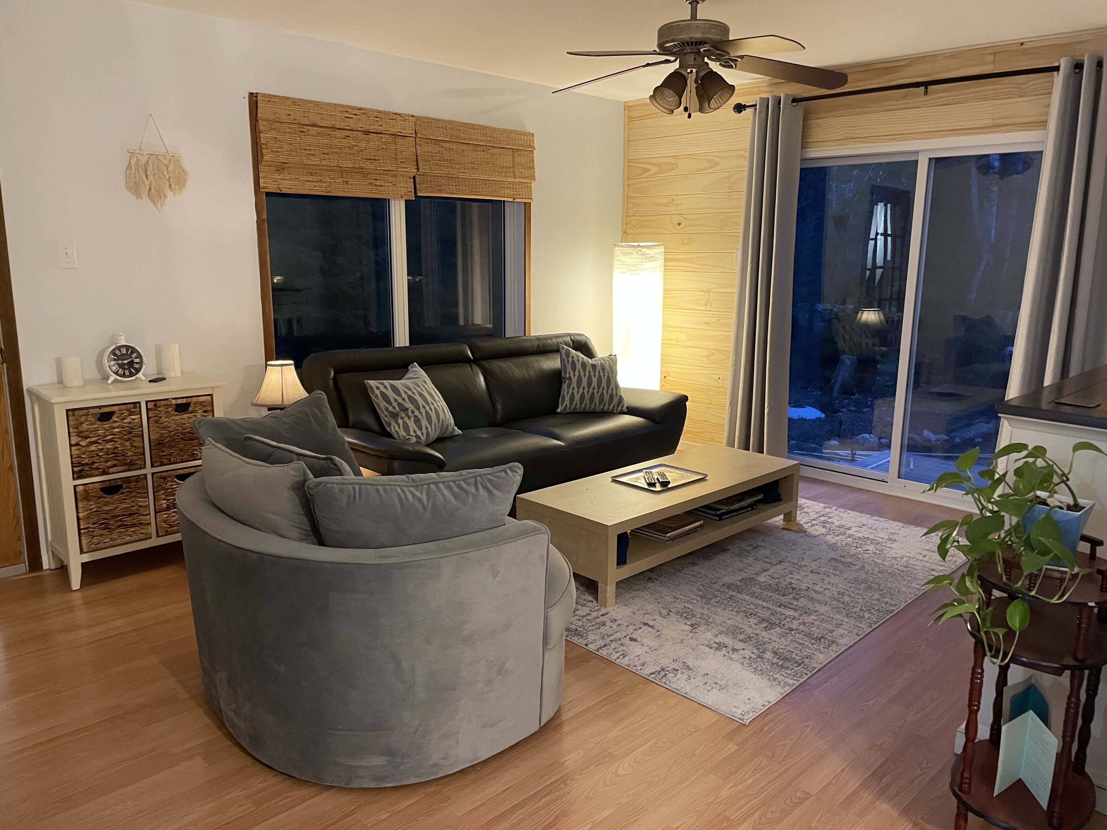 Albert Beach Cabin with Hot Tub - 5 min walk to beach