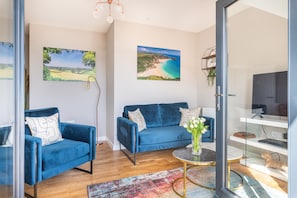 Luxury Apartment | Living area