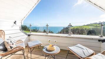 Apartemen Mewah | Teras/patio