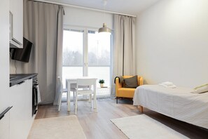 Standaard studio | Een bureau, een strijkplank/strijkijzer, gratis wifi, beddengoed