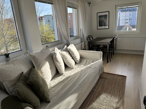 Living area - Apartment in Sollentuna Centrum (Sollentuna)