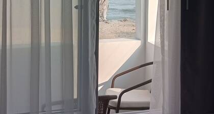 Hotel Tramonto, Premium beds, Knock-out view.In Paseo park! close to everything