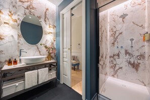 Chambre Supérieure | Salle de bain