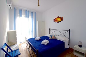 4 bedrooms, Internet, bed sheets