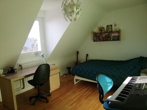 5 chambres, Wi-Fi gratuit, draps fournis