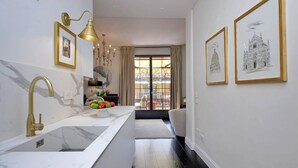 Interior - Perfect location in Florence with Beautiful Terrace (Florence)