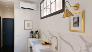 Interior - Perfect location in Florence with Beautiful Terrace (Florence)